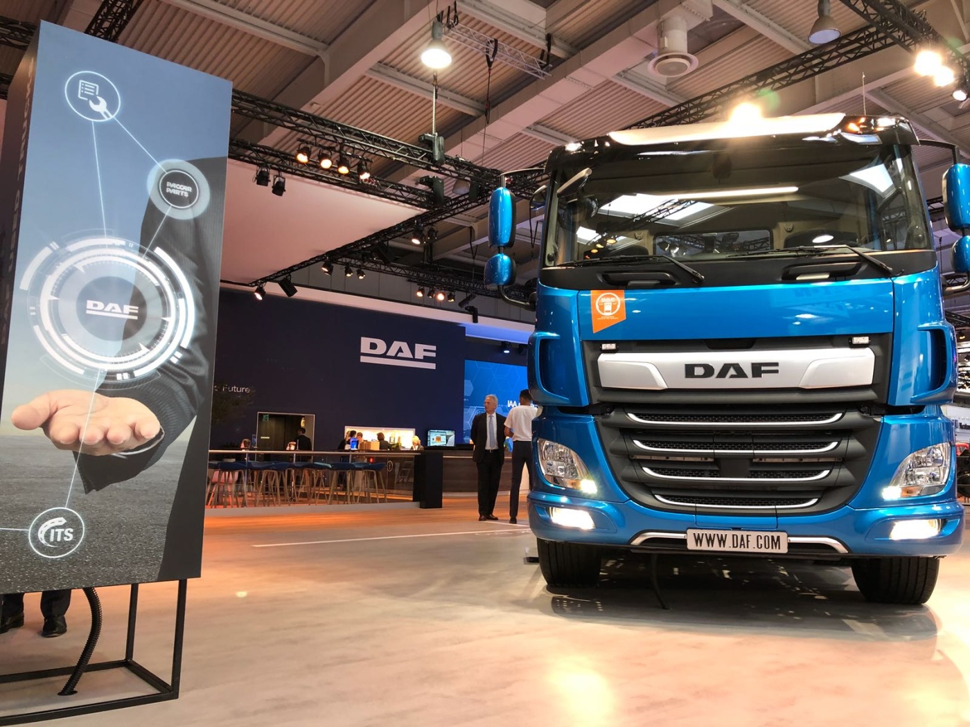 Slideshow Bild - 90 Jahre DAF und der Truck of the Year 2018 !